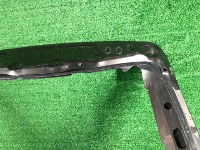 Крышка багажника для Audi Q8 4M 2018-2023 на фотографиях