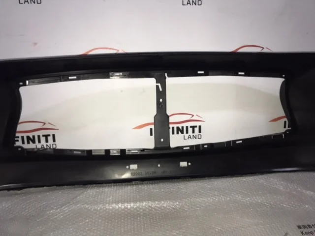 Бампер передний для Infiniti QX 70 2013-2019 на фотографиях
