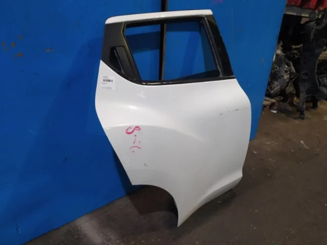 Дверь задняя правая для Nissan Juke YF15 JDM 2010-2014 на фотографиях
