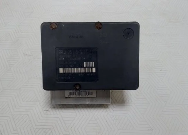 Блок ESP для Mercedes-Benz GL class X164 2006-2012 на фотографиях