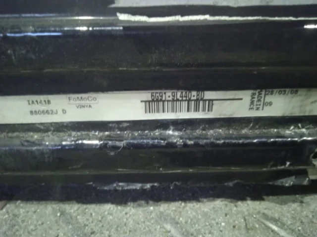 Радиатор интеркулера для Ford Galaxy CD340 2006-2015 на фотографиях