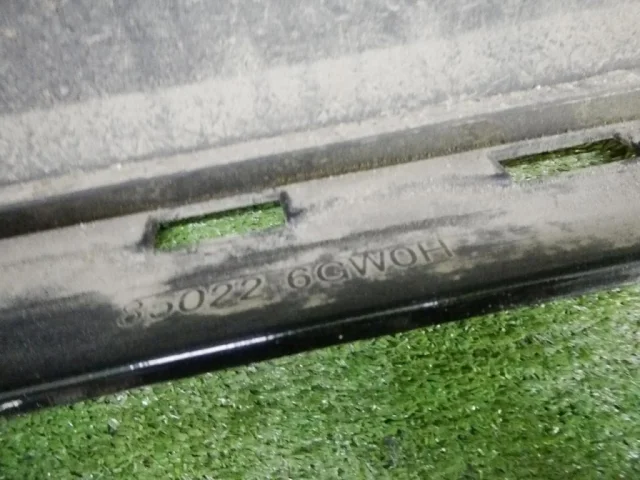 Бампер для Infiniti QX 80 2013-2022 на фотографиях