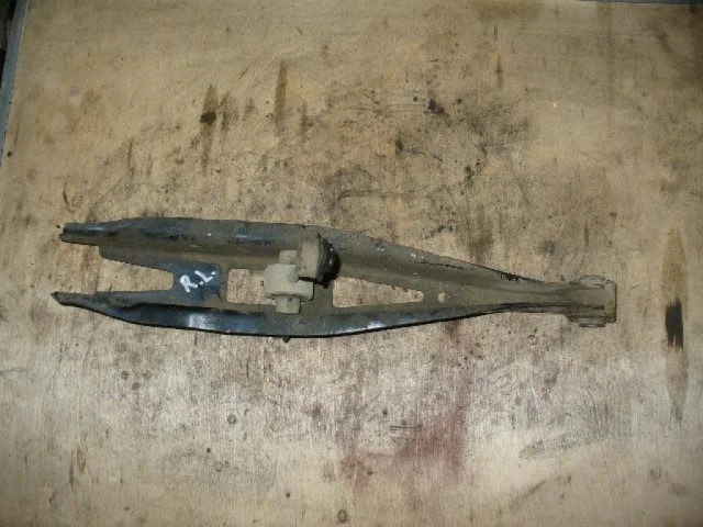 Тяга задняя поперечная для Subaru Forester SJ 2013-2016 на фотографиях