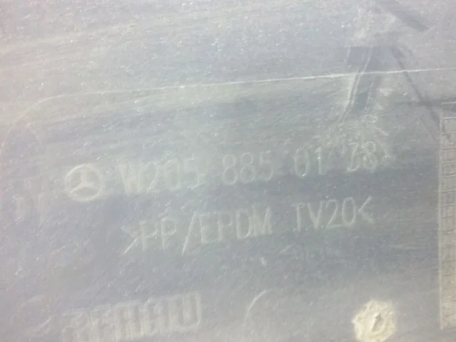 Бампер задний для Mercedes-Benz C class S205 2014-2020 на фотографиях