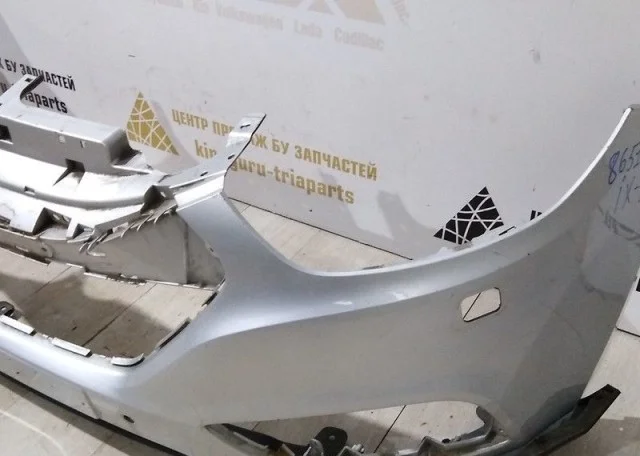 Бампер передний для Hyundai Tucson LM 2009-2015 на фотографиях