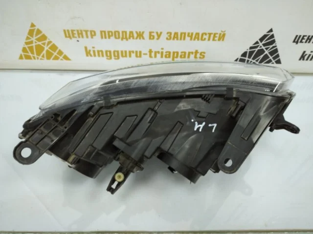 Фара левая для Renault Duster HM 2020+ на фотографиях