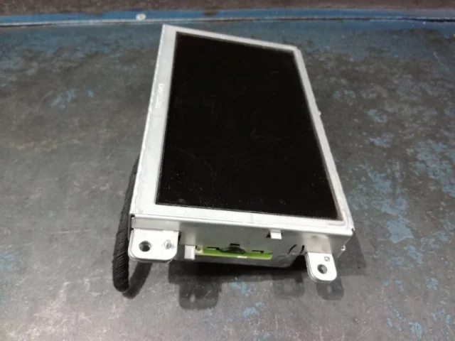 Монитор приборной панели для Audi A4 B8 2007-2015 на фотографиях