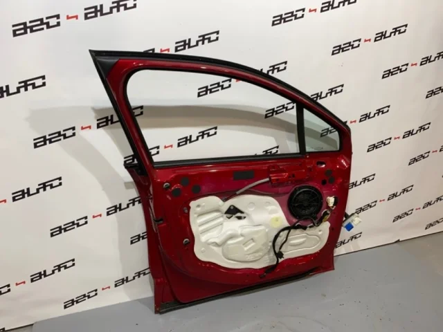 Двери для Citroen C4 Хэтчбек 3dr 2004-2011 на фотографиях