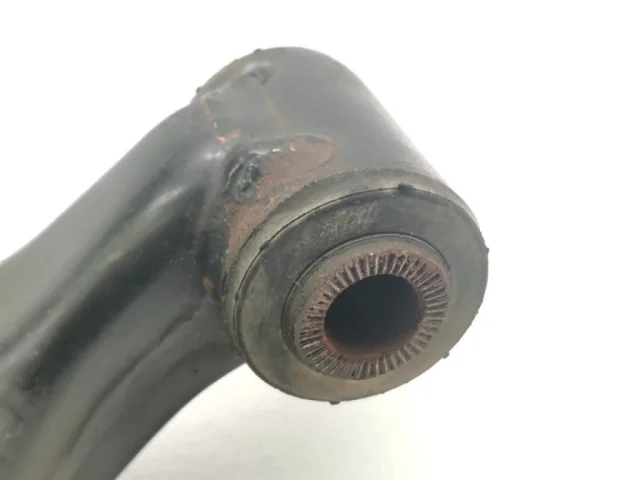 Рычаг передний левый нижний для Toyota RAV4 XA40 rest 2015-2019 на фотографиях