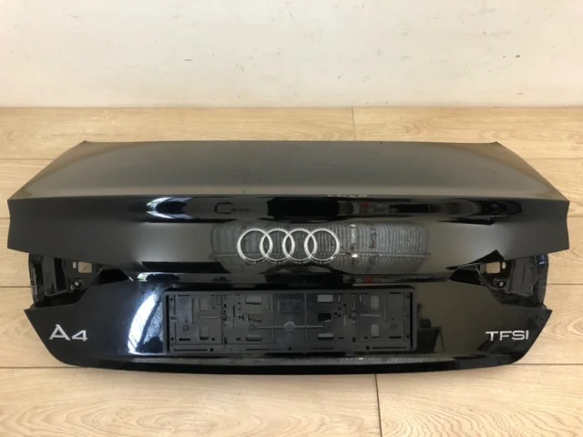 Крышка багажника для Audi A4 B9 2015+ на фотографиях