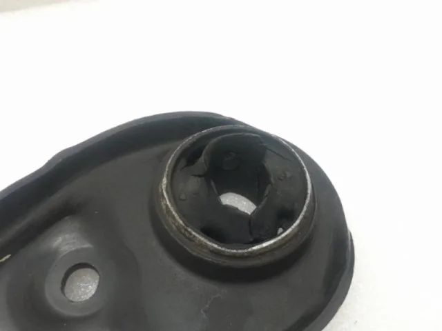 Рычаг передний правый нижний для Volkswagen Polo V (6C) Седан 2015-2020 на фотографиях