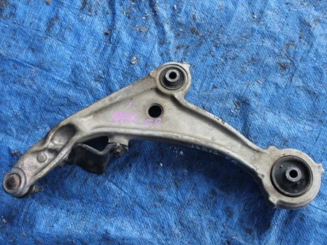 Рычаг передний правый нижний для Nissan Teana J32 2008-2013 на фотографиях
