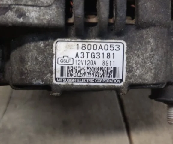 Генератор для Mitsubishi Lancer 10 Хэтчбек CY 2007-2010 на фотографиях