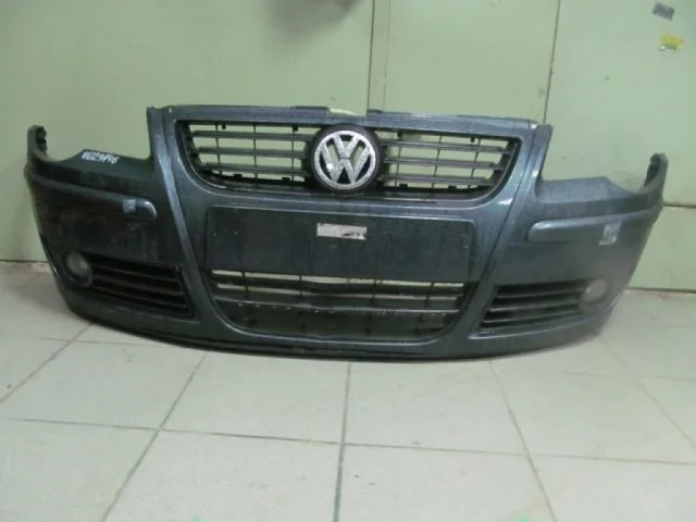 Бампер для Volkswagen Polo IV (9N3) 2005-2009 на фотографиях