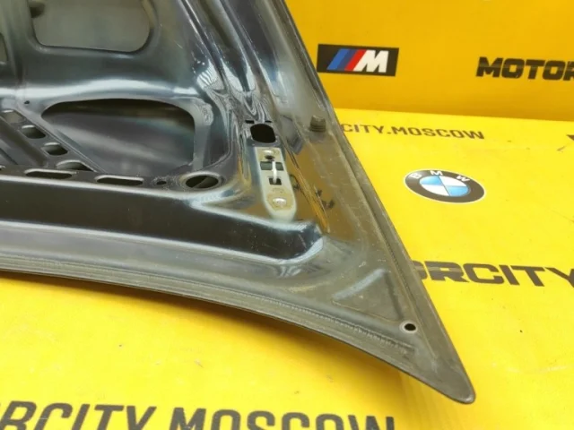 Двери для Mercedes-Benz C class W202 1993-2001 на фотографиях