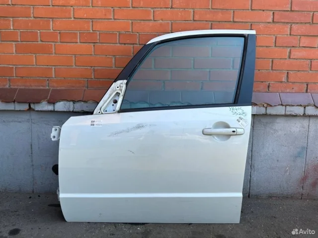 Дверь передняя левая для Suzuki SX4 2013-2016 на фотографиях