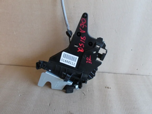 Замок двери задней правой для Volvo S40 MS 2004-2012 на фотографиях