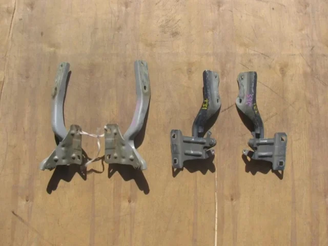 Петля капота левая для Nissan Qashqai J10 2006-2013 на фотографиях