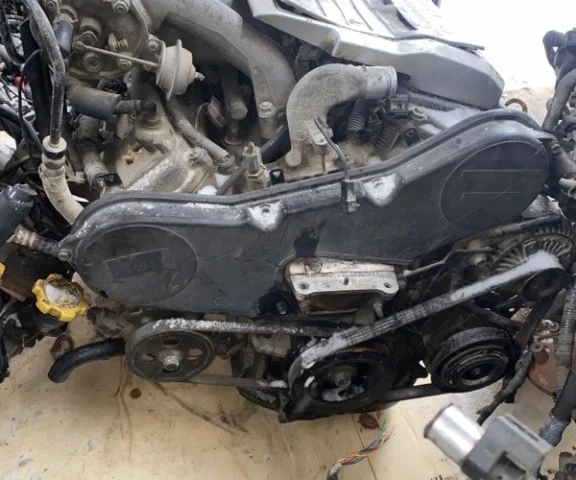 Двигатель без навесного для Toyota Camry V10 1991-1997 на фотографиях