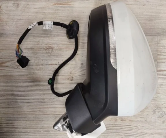 Зеркало боковое правое для Volkswagen Touareg III (CR) 2018+ на фотографиях