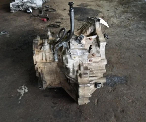 АКПП для Mazda Familia BJ Седан 1998-2003 на фотографиях