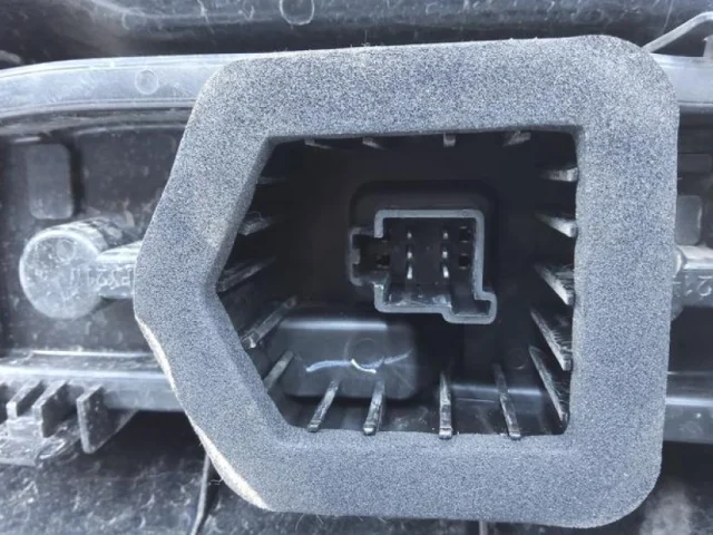 Фонарь правый для Ford Transit 2006-2013 Фургон на фотографиях