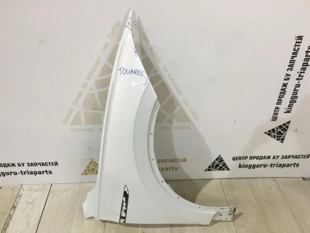 Крылья для Volkswagen Touareg III (CR) 2018+ на фотографиях