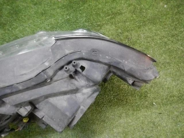 Фара правая для Lexus RX GGL10,15,16W, GYL10,15,16W (JDM) 2009-2014 на фотографиях