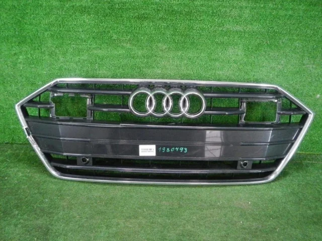 Решетка радиатора для Audi A7 C8 2018+ на фотографиях
