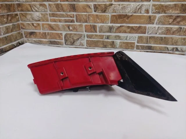 Фонарь внутренний левый для Audi A7 4G 2010-2014 на фотографиях