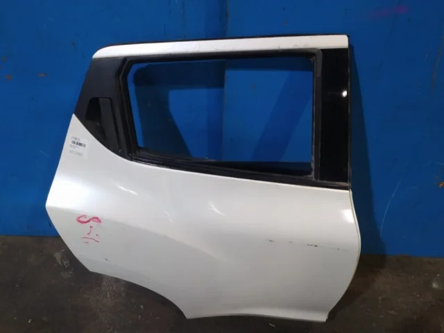 Дверь задняя правая для Nissan Juke YF15 JDM 2010-2014 на фотографиях