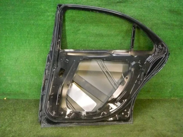 Дверь задняя правая для Mercedes-Benz S class W222 2013-2017 на фотографиях