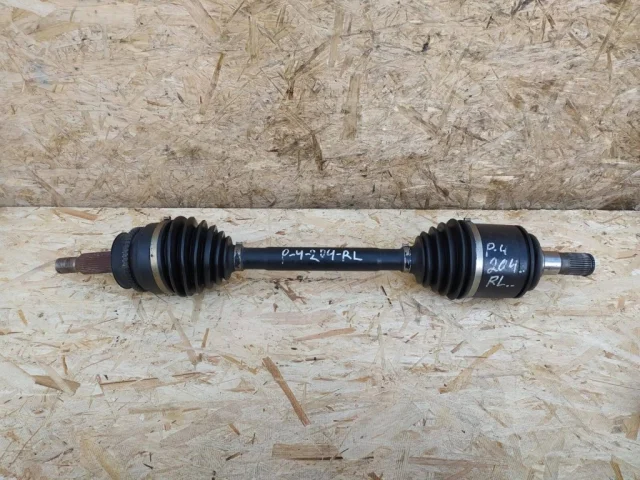 Привод задний левый для Mitsubishi Pajero V90 5dr rest II 2014-2020 на фотографиях