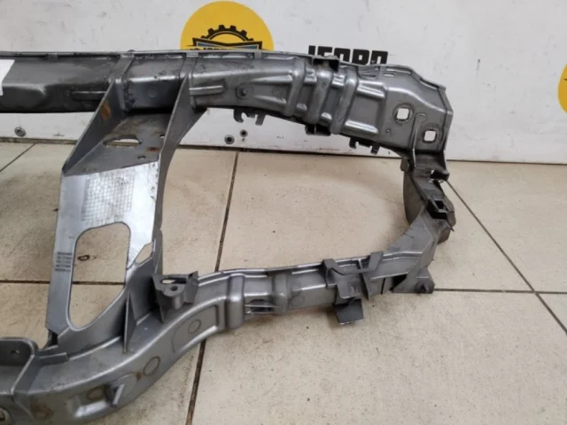 Панель радиатора (телевизор) для Ford Galaxy CD340 2006-2015 на фотографиях