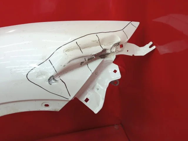 Крыло правое для Nissan Juke YF15 JDM 2010-2014 на фотографиях