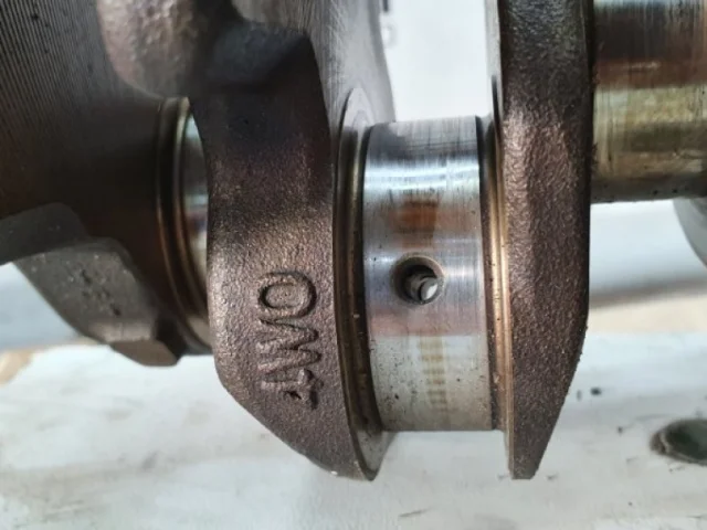 Коленвал для Nissan Teana J31 2003-2007 на фотографиях