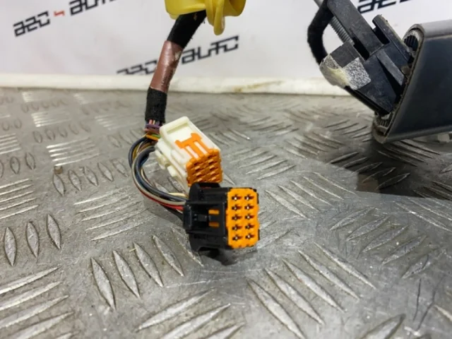 Зеркало заднего вида (в салоне) для Citroen C4 Седан 2010-2016 на фотографиях