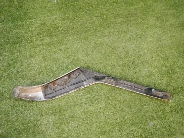 Молдинг переднего бампера левый для Infiniti QX 80 2013-2022 на фотографиях