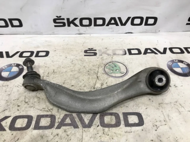 Рычаг передний правый нижний для BMW 5er Ф10 2010-2013 на фотографиях