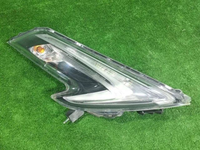 Повторитель поворотника передний правый для Nissan Juke YF15 rest 2014-2020 на фотографиях