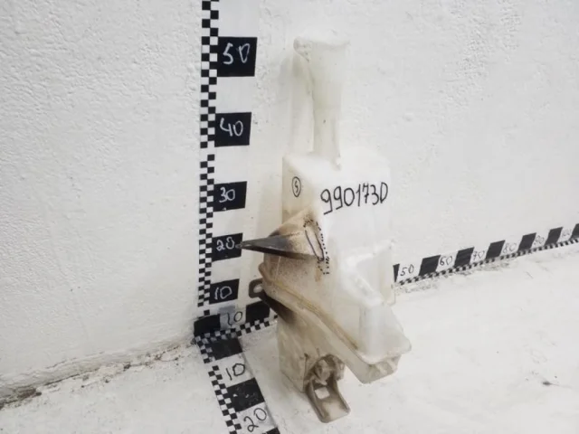 Бачок омывателя для Hyundai Creta 2 SU2 2021+ на фотографиях