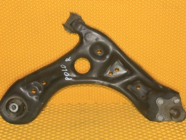 Рычаг передний правый нижний для Volkswagen Polo V (6C) Седан 2015-2020 на фотографиях