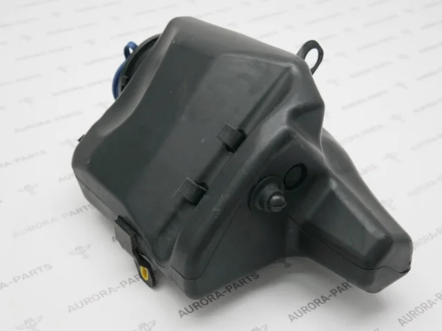 Бачок омывателя для Mercedes-Benz S class W222 2013-2017 на фотографиях