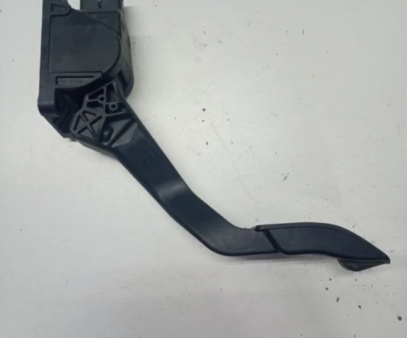 Электронная педаль газа для Citroen C4 Хэтчбек 3dr 2004-2011 на фотографиях