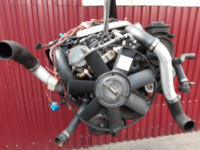 Двигатель для BMW 7er Е38 1994-2001 на фотографиях