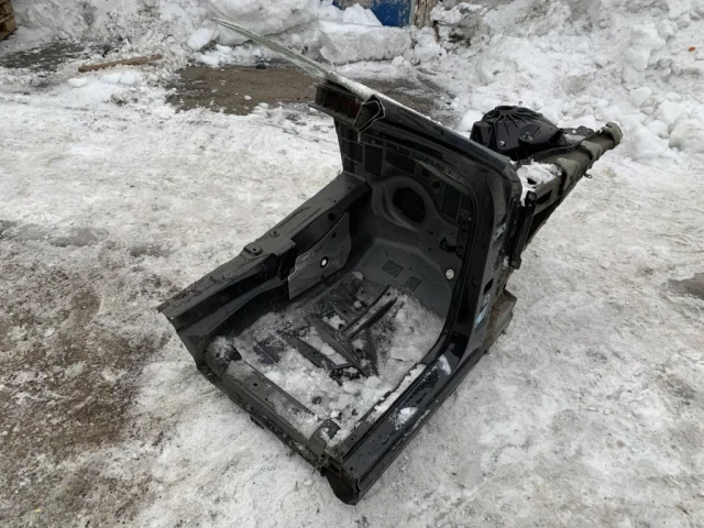 Четверть кузова передняя правая для Mercedes-Benz S class X222 Maybach 2014-2017 на фотографиях