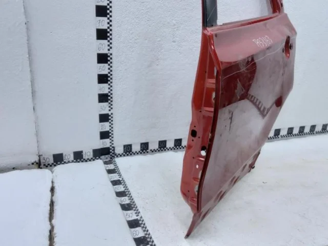 Дверь задняя левая для Suzuki SX4 2013-2016 на фотографиях