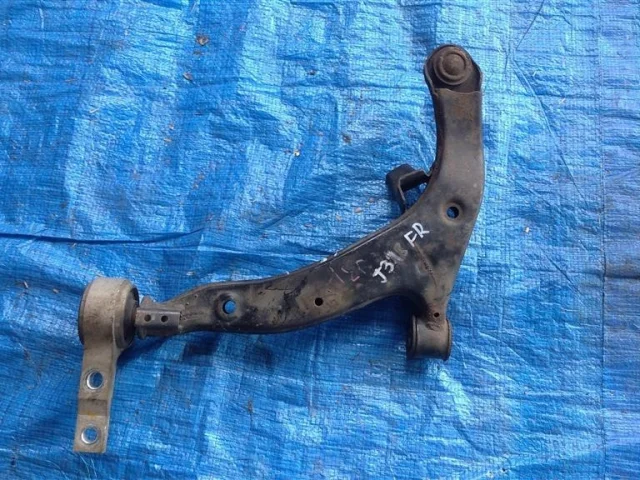 Качающийся рычаг правый для Nissan Teana J32 2008-2013 на фотографиях