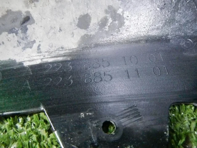 Бампер передний для Mercedes-Benz S class W223 2021+ на фотографиях