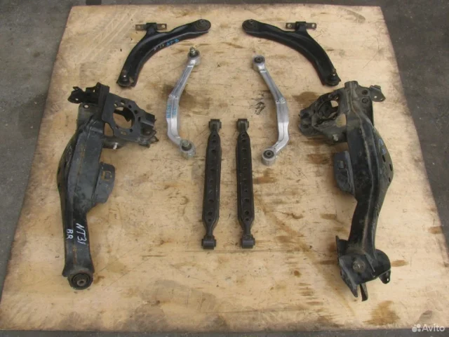 Рычаг передний левый нижний для Nissan Qashqai J10 2006-2013 на фотографиях